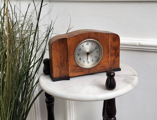 Italian Art Deco Walnut Veneer Mantel or Table Clock from Junghans, 1940-EUP-1405810