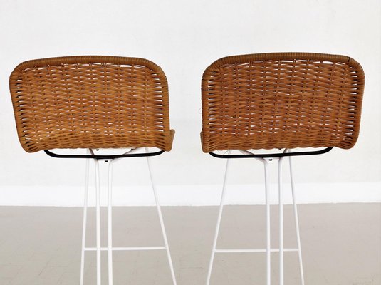 Italian Barstools in Wicker and Metal from Cidue, 1980s, Set of 2-VNE-966131