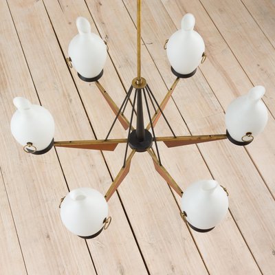 Italian Brass and Teak Chandelier with Vase-Shaped Opaline Glass Shades from Stilnovo, 1960s-UE-965653