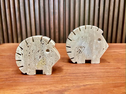 Italian Brutalist Travertine Hedgehog Figurines or Table Sculptures from Fratelli Mannelli, 1970s, Set of 2-JP-965100