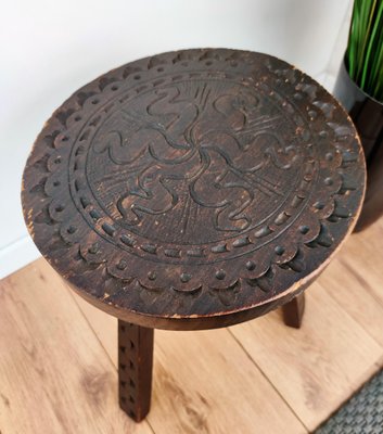 Italian Carved Wood Round Tripod Primitive Farm Milking Stool, 1960s-EUP-876727