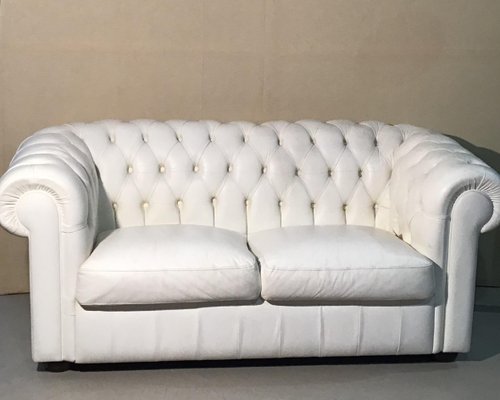 Italian Chesterfield Style Sofa in Leather, 1980s-ERB-1299291