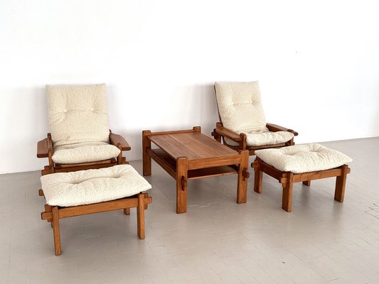 Italian Country Living Room Set in Oak with Bouclé Upholstery, 1970s, Set of 5-VNE-2041331