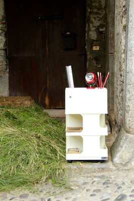 Italian Cream Storage Trolley in Plastic by Giovanni Pelis for Stile Neolt, 1960s-HUY-1324041