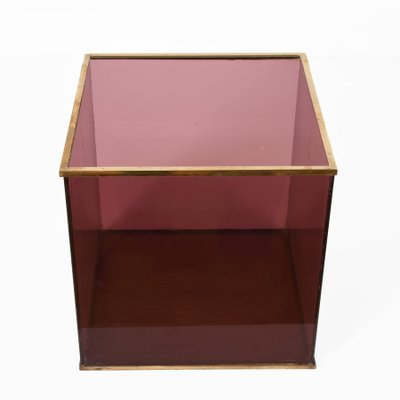 Italian Cubic Violet Acrylic Glass and Brass Magazine Rack, 1970s-JDR-1125458