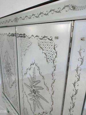 Italian Engraved Murano Glass Mirror Cabinet, 1980s-FF-1728787