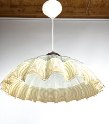 Italian Glass Pendant Lamp with Wavy Edge, 1970s-WZZ-1386239