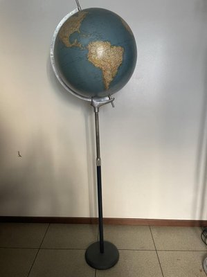 Italian Globe from The Ground-YVY-1071190