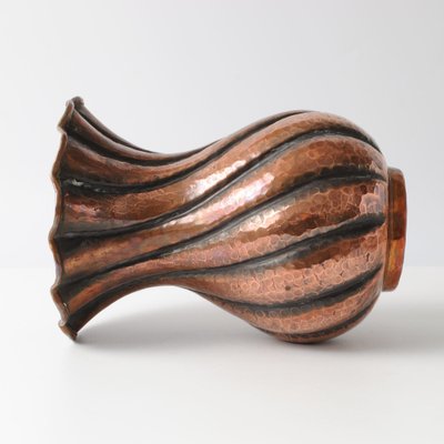 Italian Hammered Copper Vase by Emilio Casagrande, 1930s-IXK-1738917