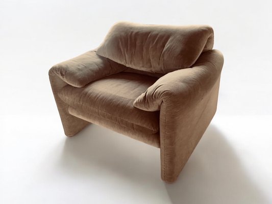 Italian Maralunga Chair by Vico Magistretti for Cassina, 1970s-PYR-1673520