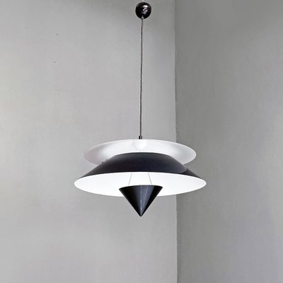 Italian Modern Metal Akaari Pendant Light by Vico Magistetti for Oluce-GDD-1344887