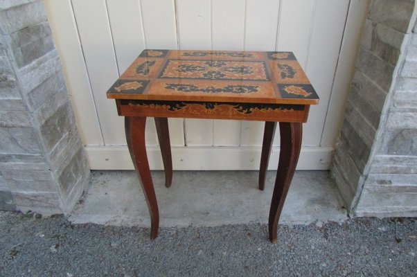 Italian Music Box Table-RDN-1363950