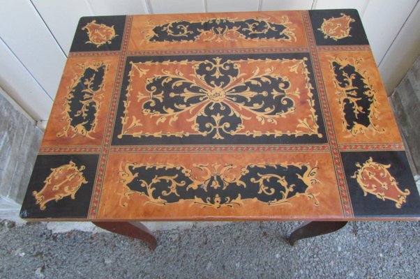 Italian Music Box Table-RDN-1363950