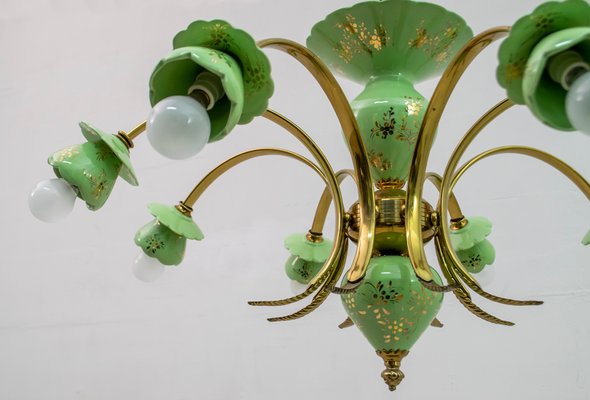 Italian Neoclassical Porcelain and Brass 8-Light Chandelier, 1960s-FER-801019