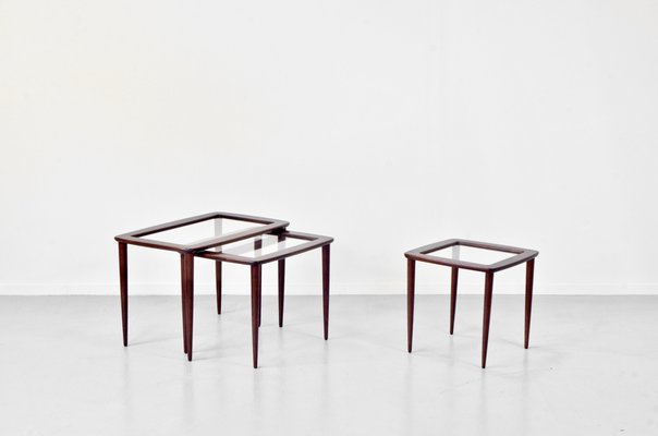 Italian Nesting Tables in Mahogany attributed to Ico & Luisa Parisi, 1960s, Set of 3-DUG-2041266