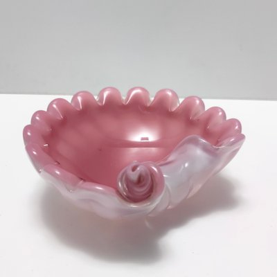 Italian Pink Opaline and Lattimo Glass Shell Bowl by Fratelli Toso, 1960s-JPQ-2027147