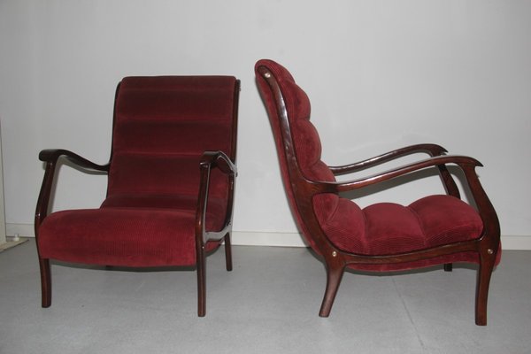 Italian Red Velvet and Walnut Lounge Chairs from Arredamenti Corallo, 1950s, Set of 2-EH-727326