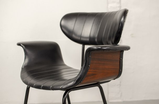 Italian Rosewood & Black Leatherette Swan Chair with Black Steel Feet & Brass Tips, 1960s-IXC-892896