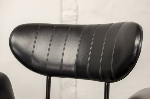 Italian Rosewood & Black Leatherette Swan Chair with Black Steel Feet & Brass Tips, 1960s-IXC-892896