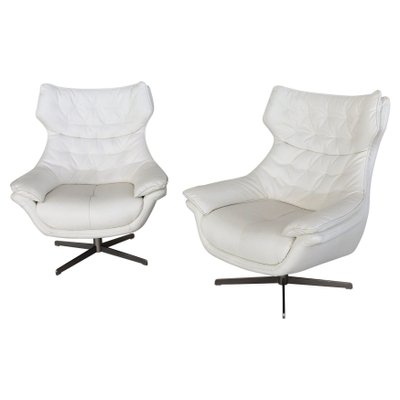 Italian Swivel Armchairs in White Leather, 1980s, Set of 2-VNE-990259