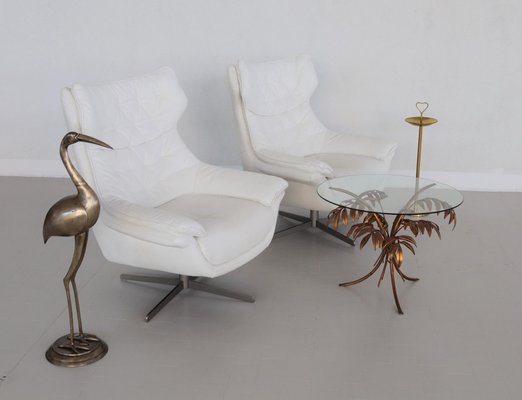 Italian Swivel Armchairs in White Leather, 1980s, Set of 2-VNE-990259