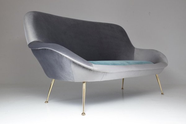 Italian Velvet Sofa from ISA Bergamo, 1950s-GXL-590590