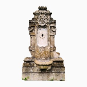 Italian Vertical Wall Fountain in Limestone, 1900s-FDW-2019665