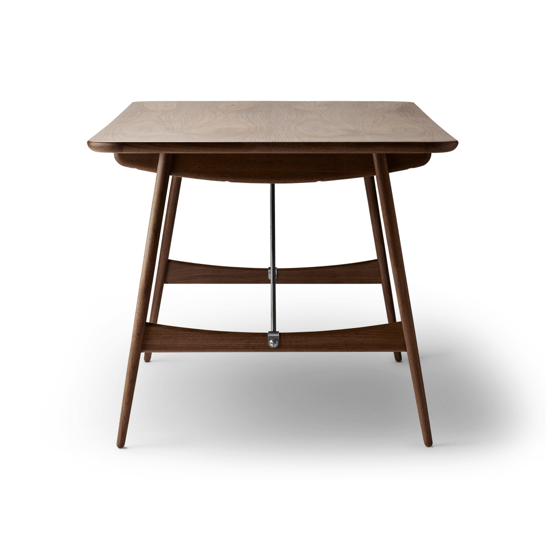 BM1160 | Hunting Table by Carl Hansen & Søn #Walnut / Oiled / Stainless Steel