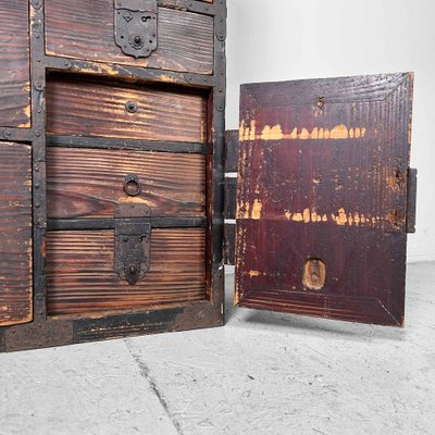 Japanese Traditional Tansu Storage Cabinet, 1890s-DWL-1786427