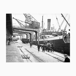 Karl Heinrich Lämmel, Cargo Quay Near the Bridge at the Harbor, Germany, 1934, Photograph-DYV-1073500