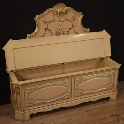 Lacquered Painted and Gilded Venetian Chest, 1980s-RP-1792946