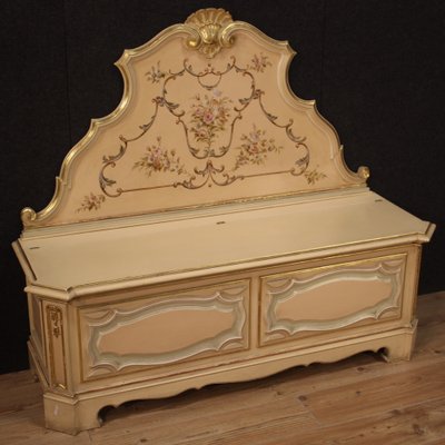 Lacquered Painted and Gilded Venetian Chest, 1980s-RP-1792946