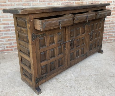 Large 20th Century Catalan Spanish Baroque Carved Walnut Tuscan Credenza or Buffet, 1900s-NOU-1718555