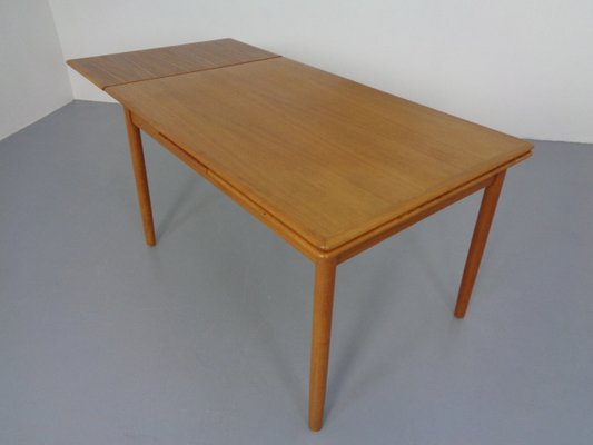 Large Danish Teak Extendable Dining Table, 1960s-RDW-1060447