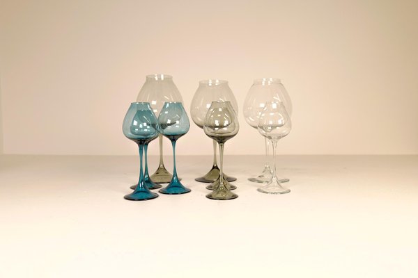 Large Mid-Century Tulip Glasses by Nils Landberg for Orrefors, Sweden, 1950s, Set of 9-UYK-1147458