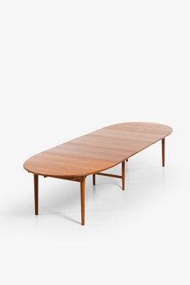 Large Model JH-567 Dining Table by Hans J. Wegner for Johannes Hansen, 1952-SC-587041