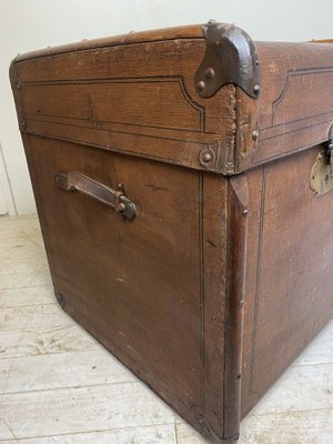 Large Old Travel Trunk Chest Coffee Table, 1900s-WZZ-1153849