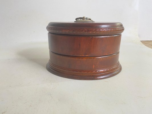 Large Oval Jewelry Box with Internal Compartments, France, 19th Century-UR-1761237