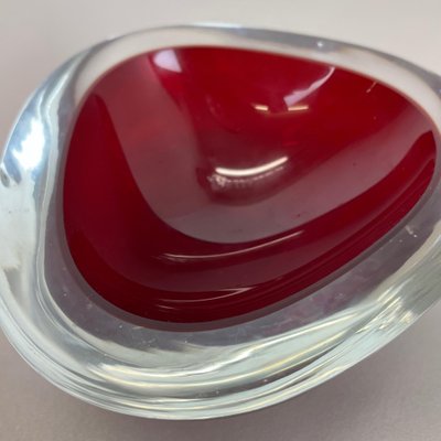 Large Red Murano Glass Ashtray, Italy, 1970s-QZ-1053340