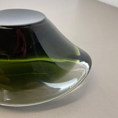 Large Sculptural Murano Glass Shell Ashtray, Italy, 1970-QZ-1149904