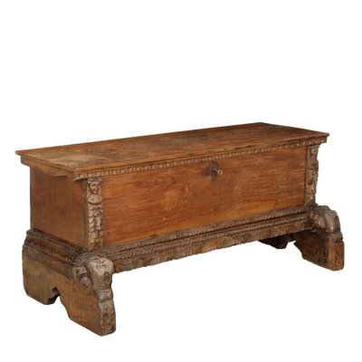 Large Spanish Walnut Chest-VMM-2039187