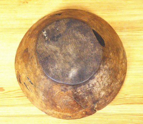 Large Swedish Folklore Carved Birchwood Bowl-UDU-1807824