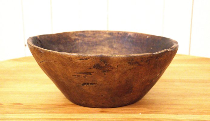 Large Swedish Folklore Carved Birchwood Bowl-UDU-1807824