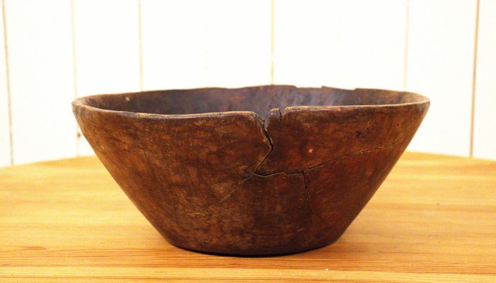 Large Swedish Folklore Carved Birchwood Bowl-UDU-1807824