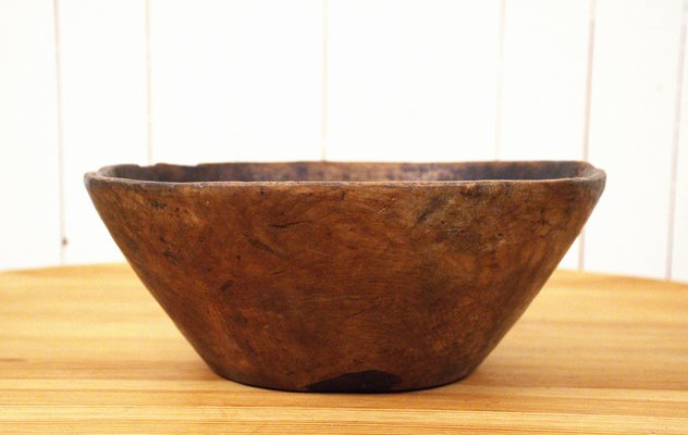 Large Swedish Folklore Carved Birchwood Bowl-UDU-1807824