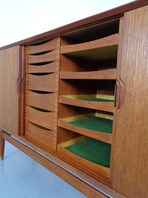 Large Teak Sideboard by Henry Rosengren Hansen for Brande Møbelindustri, 1950s-RDW-1723341