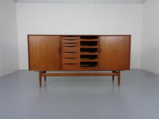 Large Teak Sideboard by Henry Rosengren Hansen for Brande Møbelindustri, 1950s-RDW-1723341