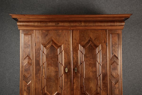 Late 17th Century Renaissance Walnut Cabinet, 1700s-DXD-2033238