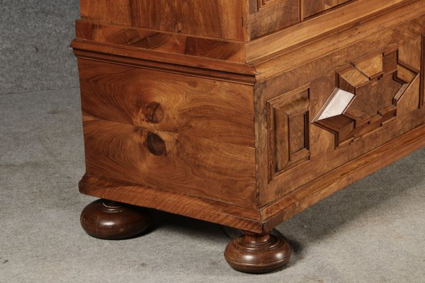 Late 17th Century Renaissance Walnut Cabinet, 1700s-DXD-2033238