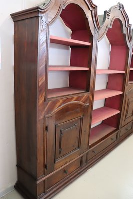 Late 17th Century Walnut Bookcase-DCO-2032085